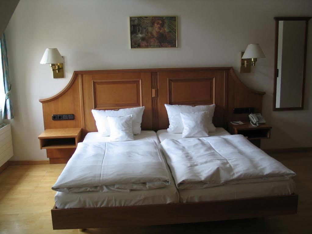 Hotel Roemischer Kaiser Tréveris